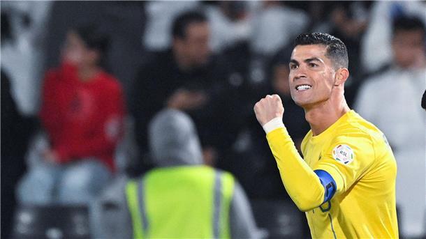 Ronaldo erwägt mit 39 kein baldiges Karriereende Ronaldo ist in Saudi-Arabien und auf dem Fußball-Platz glücklich. (Foto-Archiv)