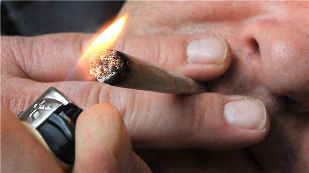 Rot-Grün-Rot hat in der Bürgerschaft einen weiteren Vorstoß zur Legalisierung von Cannabis unternommen. Der Senat soll für das Land Bremen einen Modellversuch beim Bund beantragen.
