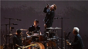 Rückblick in die Zukunft: U2.