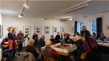Rund 50 Gäste verfolgten das Konzert der Gruppe Seewind.