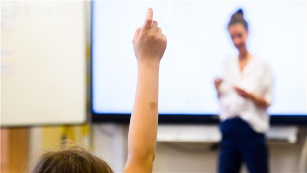Rund 82.000 Erstklässlerinnen und Erstklässler beginnen zum neuen Schuljahr. (Illustration)