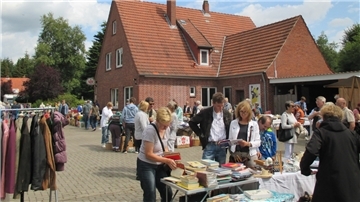 Rund ums „Cultimo“ in Kuhstedtermoor darf am Sonntag nach Herzenslust gefeilscht werden.
