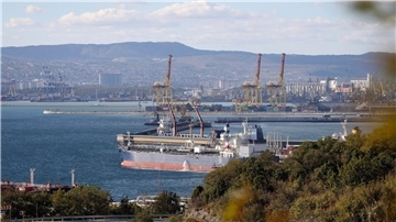 Russland ist einer der großen Exporteure von Benzin und Diesel.