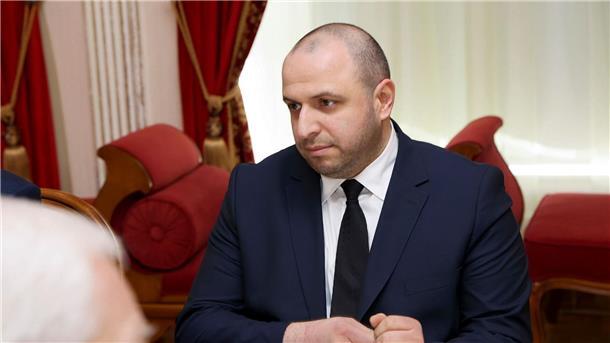 Ukrainisches Parlament bestätigt neuen Verteidigungsminister Rustem Umerov ist neuer Verteidigungaminister der Ukraine.