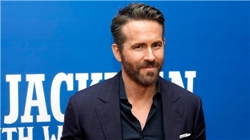 Ryan Reynolds wird zusammen mit Kenneth Branagh vor der Kamera stehen.