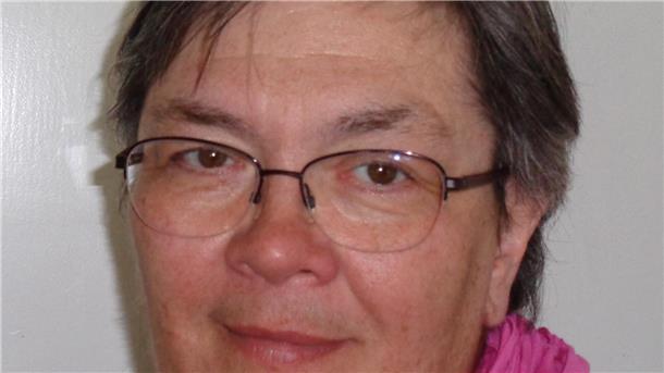 Sabine Schulz lädt zu einer Zeitreise durch die Literatur des 19. und 20. Jahrhunderts ein.