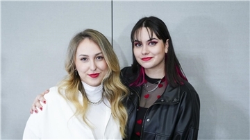 Salena (l) und Teya fahren für Österreich zum ESC nach Liverpool.