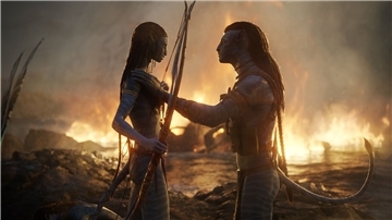 Sam Worthington als Jake Sully und Zoe Saldana als Neytiri in einer Szene des Films „Avatar 2: The Way Of Water“.