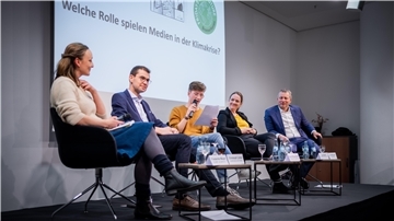 Podiumsdiskussion zur Rolle der Medien in der Klimakrise