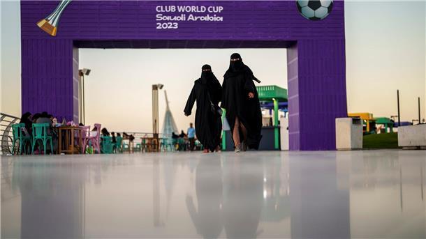 Internationale Pressestimmen zur WM-Vergabe Saudi-Arabien probt mit diversen anderen Events den Ernstfall.