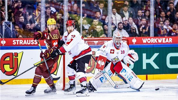 Schaffen die Fischtown Pinguins um Phillip Bruggisser (li) und Torwart Maximilian Franzreb nach dem 0:4 im Hinspiel in Genf noch die Wende?