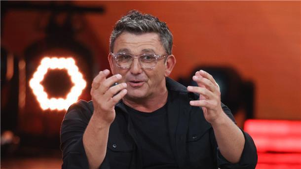 Hans Sigl springt beim „Kölner Treff“ ein Schauspieler Hans Sigl - hier noch als Gast in der ARD-Show „Verstehen Sie Spaß?“ zu sehen: Wird er auch seine Rolle als Moderator meistern?