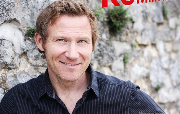 Schauspieler Roland Jankowsky liest schräg-kriminelle Shortstories vor.