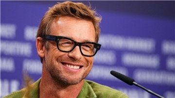 Schauspieler Simon Baker stellte seinen Film „Limbo“ auf der Berlinale vor.