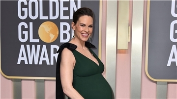 Schauspielerin Hilary Swank erwartet Zwillinge.
