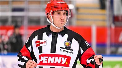 Schiedsrichter Benjamin Hoppe (Foto) und sein Kollege Roman Gofman verärgterten mit einer umstrittenen Entscheidung die Fischtown Pinguins