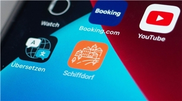 Schiffdorfs Standesamt ist schon total digital. Ab Sommer können die Bürger das Rathaus auch über eine App anwählen.