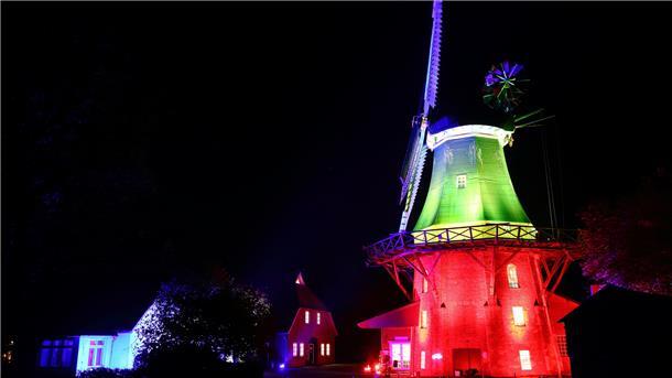 Schöne Objekte in der Wesermarsch, wie hier beispielhaft, die Moorseer Mühle, sollten beim KulturLeuchten in Szene gesetzt werden. Wegen der Energiekrise ist die Veranstaltung abgesagt worden.