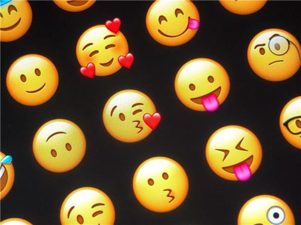 Ich beende meine Sätze gern mit einem freundlichen Punkt Schon bald gibt es wieder neue Emojis.