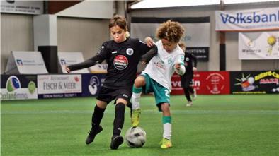 Schon in den vergangenen Jahren konnten sich Fußball-Talente aus Bremerhaven und dem Landkreis Cuxhaven mit Nachwuchsteams von Bundesligisten wie Werder Bremen messen.