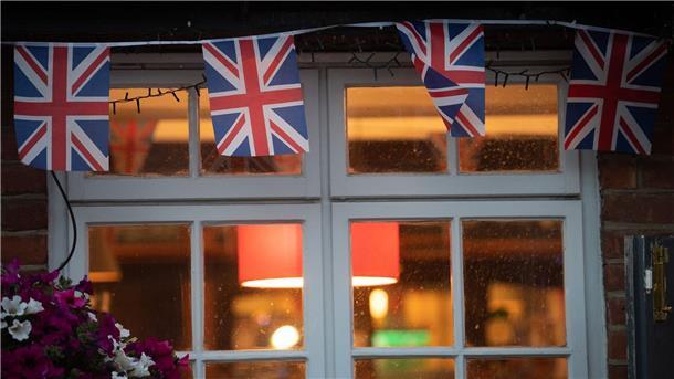 Zahl der Pub-Schließungen in Großbritannien steigt stark Schon vor der Pandemie hatten viele britische Pubs Schwierigkeiten, sich über Wasser zu halten.