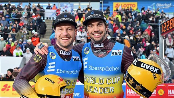 Rodel-Opis Wendl/Arlt peilen Olympische Winterspiele an Schon wieder Gesamtweltcup-Gewinner: Die Rodler Tobias Wendl (r) und Tobias Arlt.
