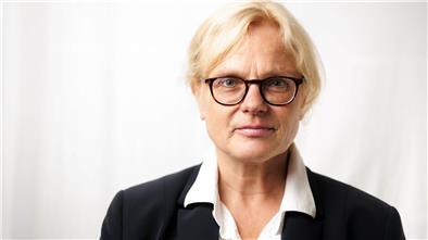 Schriftstellerin Karen Duve in den Räumen des Galiani Verlages.