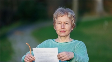 Schriftstellerin Ulrike Draesner schreibt Romane, Erzählungen, Gedichte und Essays.