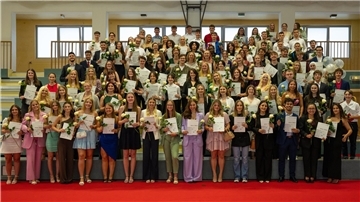 Schulzentrum Geschwister Scholl Gymnasium (Oberstufe)  Jenet Bachir, Francesca B...