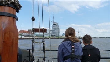 Segeln vor Bremerhaven – dafür kommen Gäste von weit her.