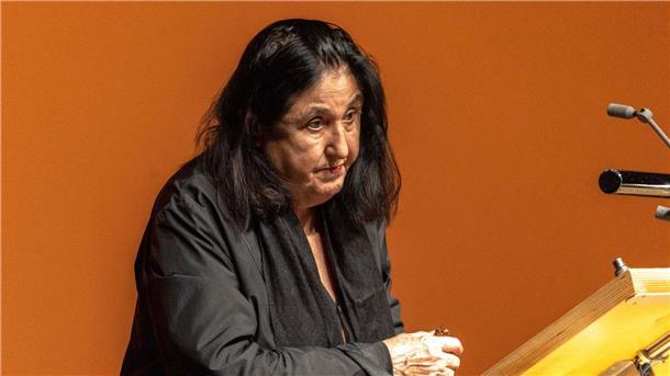 Akademie vergibt Georg-Büchner-Preis 2023 Seit 1951 wird der Georg-Büchner-Preis vergeben. Im letzten Jahr wurde Emine Sevgi Özdamar ausgezeichnet.