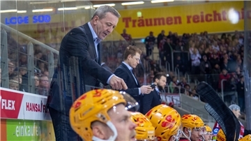 Seit 2016 Cheftrainer der Fischtown Pinguins: Thomas Popiesch.