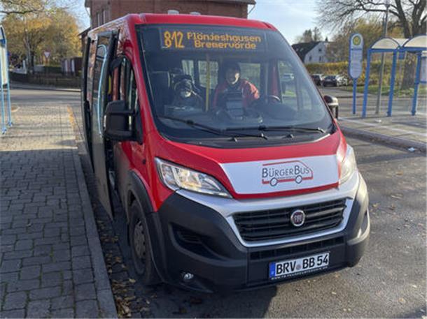 Seit 2019 rollt der Bürgerbus über die Straßen Bremervördes. Kürzlich haben sich die Mitglieder des örtlichen Bürgerbus-Vereins zur Mitgliederversammlung getroffen.