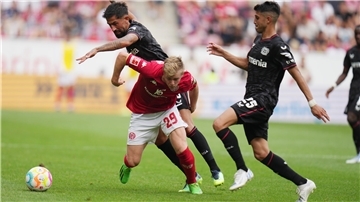 Seit November 2022 warten sie bei Mainz 05 sehnsüchtig auf die Rückkehr von Ausnahmetalent Jonathan Burkardt. Nun steht ein Comeback im Oktober oder November im Raum.