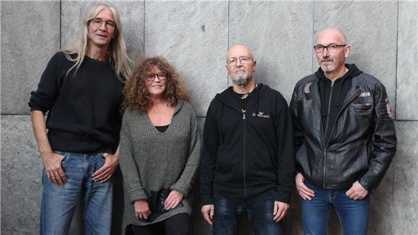 Deichkutten-Podcast #4: High the Mugs Fischtown Pinguins! Im Schnack mit Shiloblaengare Shiloblaengare rocken die Bühne mit harten Riffs.