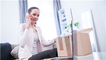 Shoppen per Paket aus dem Intenet - nicht immer der günstigste Weg.
