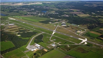 Sicht auf den Nordholzer Flughafen.