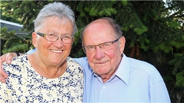 Sie feiern heute ihre Goldene Hochzeit: Dieter und Renate Kuchenbecker aus Uthlede.