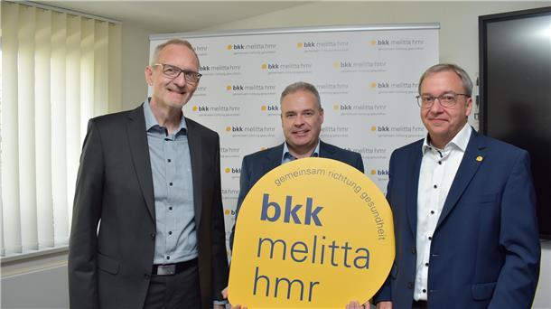 Sie freuen sich über die bevorstehende Fusion mit der BKK in Wiehl: Vorstand Rolf Kauke, der stellvertretende Vorstand Thomas Sielemann und der Nordenhamer Geschäftsstellenleiter Holger Kuhlmann (von links). 