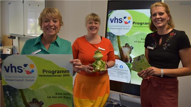 Drei Frauen werben für das Herbstsemester-Programm