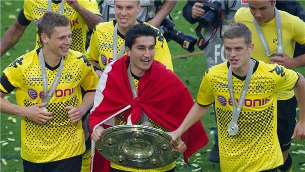Sie streben die Erfolge von damals an: Lukasz Piszczek (l.) wird Assistent unter dem neuen Cheftrainer Nuri Sahin.