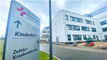 Sieben Frühchen auf der Intensivstation für Neugeborene sind mit einem Bakterium befallen.