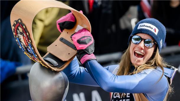 Bilder des Tages Siegerin in der zweiten Abfahrt von Crans Montana: Skirennfahrerin Marta Bassino aus Italien.