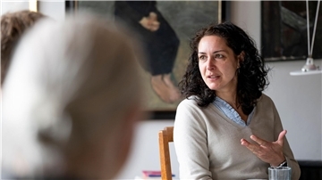 Silvia Viernickel vom Jugendamt Erfurt im Gespräch.