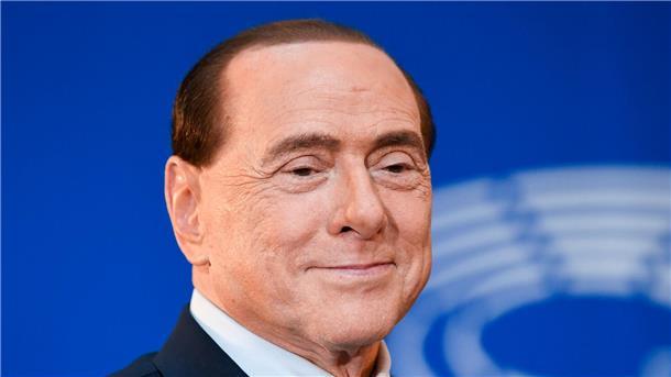 Wer erbt Berlusconis Milliardenvermögen? Silvio Berlusconi vererbt sein Milliardenvermögen an Kinder und Freunde.