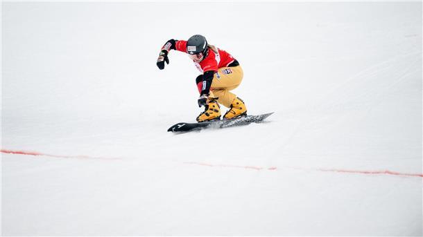 Snowboarderin Ramona Hofmeister dreht zum Saisonfinale richtig auf.