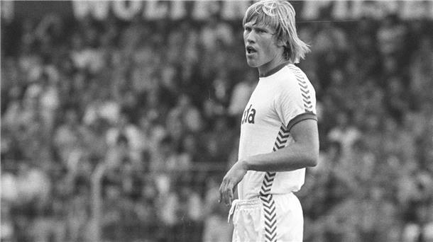 So kennen ältere Werder-Fans den Dänen Per Röntved aus den 1970er Jahren. Der frühere Werder-Profi aus Dänemark ist mit 73 Jahren gestorben. 