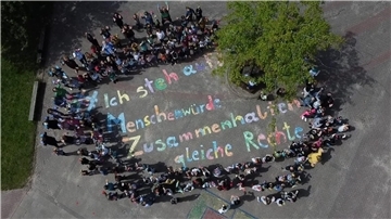 So sieht es aus, wenn Kinder in Beverstedt ein Zeichen setzen.