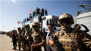 Soldaten der ägyptischen Armee stehen am Grenzübergang Rafah zwischen Ägypten und dem Gaza-Streifen.