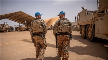 Soldaten der Bundeswehr am 13.04.2023 im Feldlager Camp Castor in Mali.